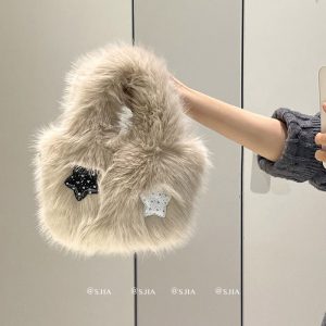 Winter Fuzzy Star Handheld Bucket Bag