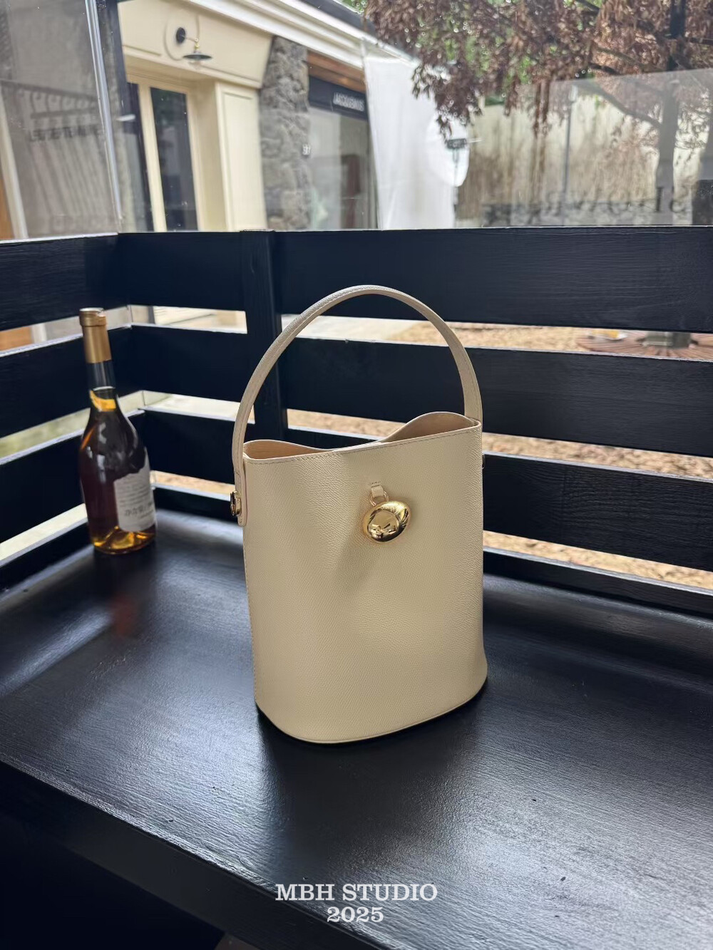 French Style Bucket Bag in Top Layer Cowhide with Shoulder Strap - Image 2