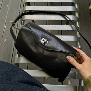 MBH Minimalist Crystal Vegetable-Tanned Leather Lock Shoulder Crossbody Bag