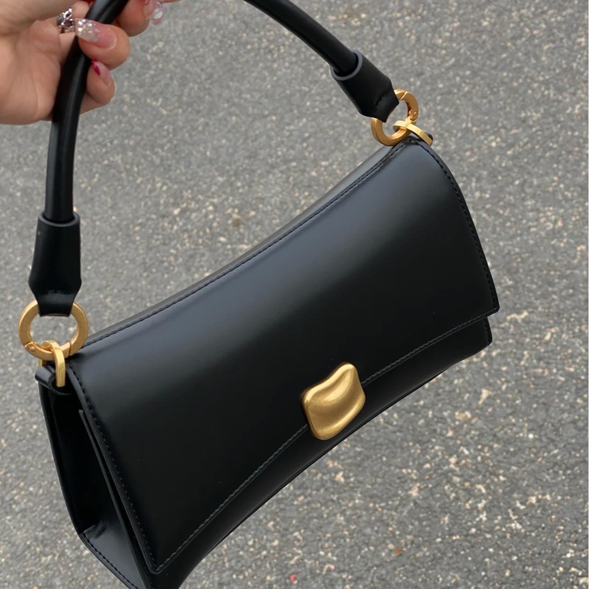 Black Underarm Bag Women's New High-Quality Niche Design One-Shoulder Retro Handbag Small Square Crossbody Bag - Image 2