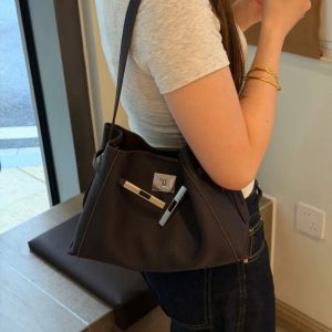 MBH Togo Top-Grain Leather Lychee-Texture Kelly-Clasp Tote Bag Large-Capacity Casual Commute Shoulder Bag with Strap