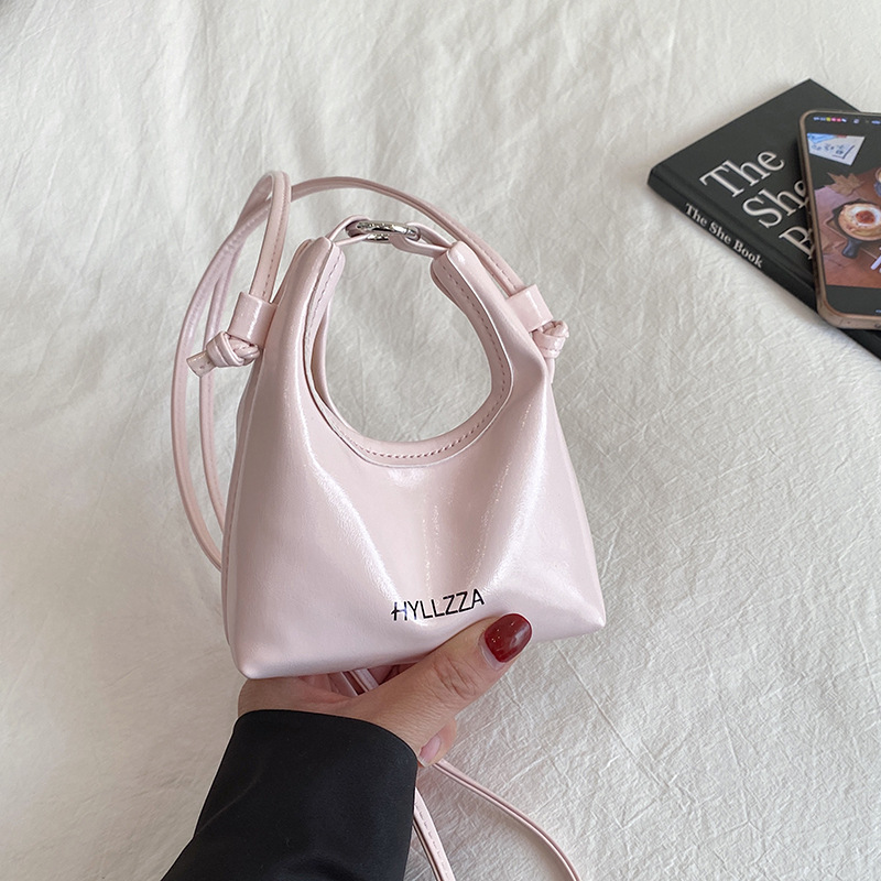 Women's Solid Color Dumpling Handbag 2026 Spring Crossbody Bag - Image 2